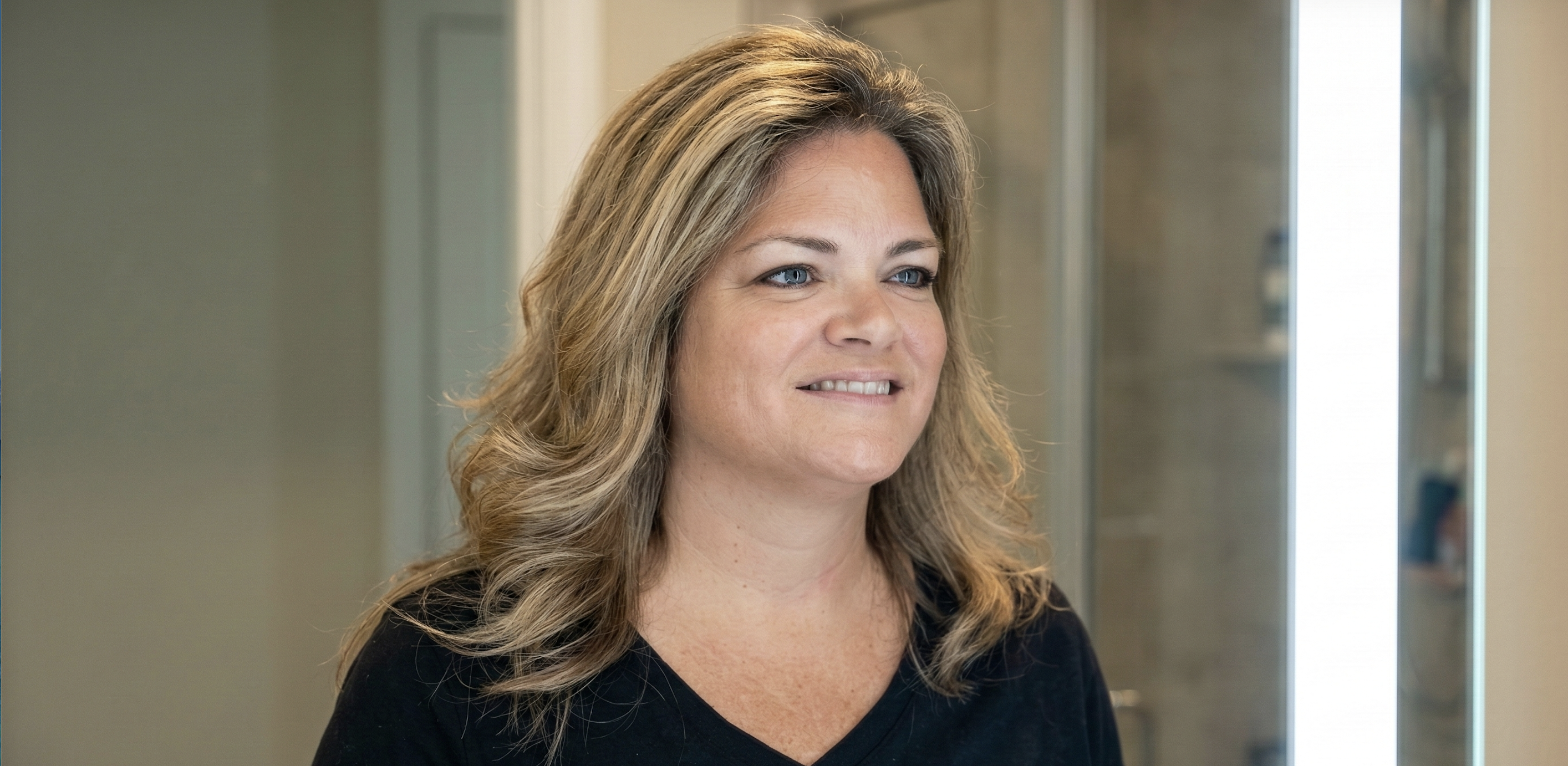 LED Bathroom Mirror with Defogger